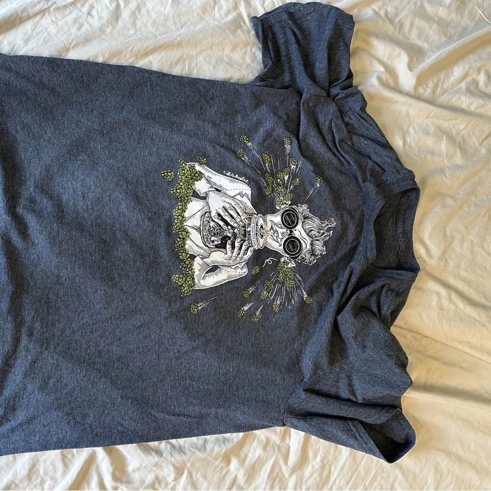 The Alchemist Brewery - Graphic Print - Focal Banger - T-Shirt